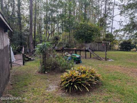 133 Mullis Avenue, Interlachen FL - photo 6 of 6