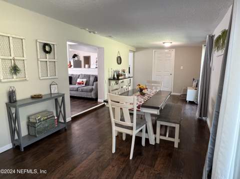 5519 River Forest Drive, Jacksonville FL - photo 10 of 34