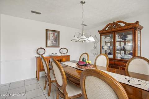 5816 Moncrief Road, Jacksonville FL - photo 14 of 43