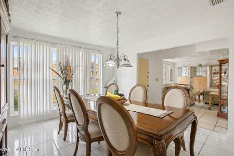 5816 Moncrief Road, Jacksonville FL - photo 16 of 43