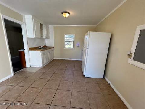 553 W 61st Street, Jacksonville FL - photo 7 of 7
