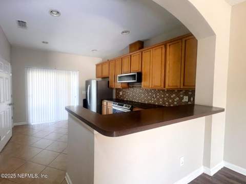 13038 Sunset Lake Drive, Jacksonville FL - photo 9 of 23
