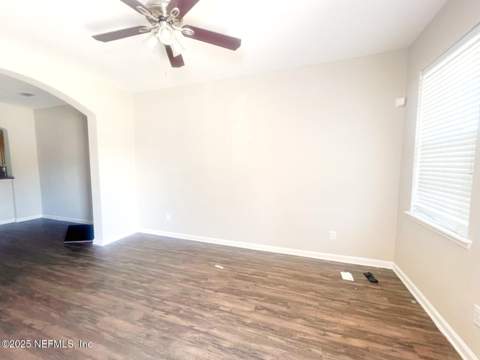 13038 Sunset Lake Drive, Jacksonville FL - photo 11 of 23
