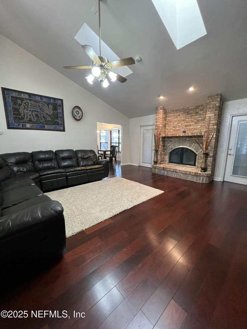 4 bedroom Single Family Residence at 1825 Raiford Road, Douglas Estates, Starke — photo 2
