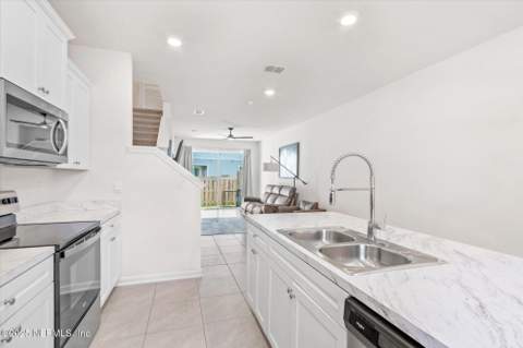 201 Whispering Brook Drive, St. Augustine FL - photo 6 of 23