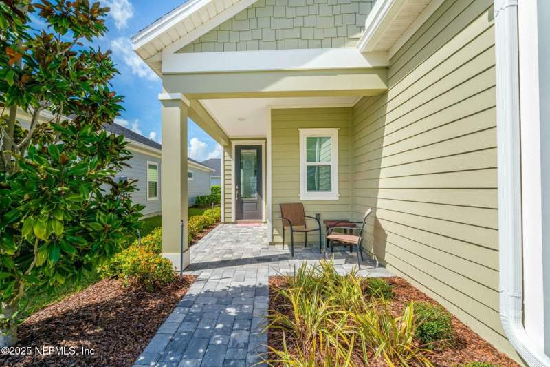 3 bedroom Single Family Residence at 823 Stillwater Boulevard, Stillwater, St. Johns — photo 3
