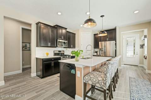 823 Stillwater Boulevard, St. Johns FL - photo 9 of 42