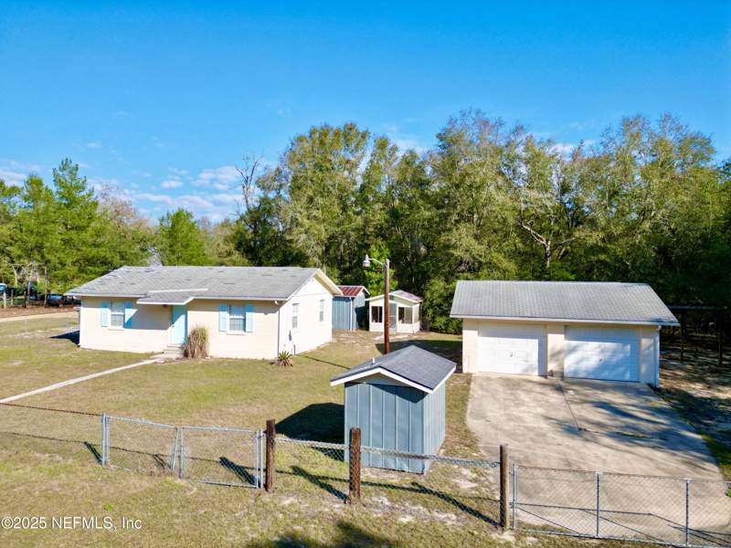 2 bedroom Single Family Residence at 600 Wakulla Street, Lakeside Hills, Florahome — photo 3