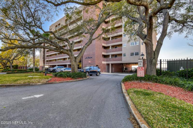 2 bedroom Condominium at 1520 Le Baron Avenue #1520, Le Baron, Jacksonville — photo 4