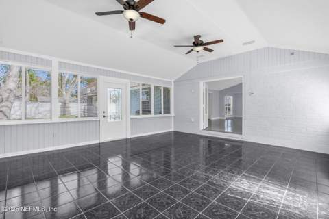 3950 Star Tree Road, Jacksonville FL - photo 9 of 33