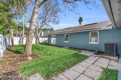 3950 Star Tree Road, Jacksonville FL - photo 6 of 33