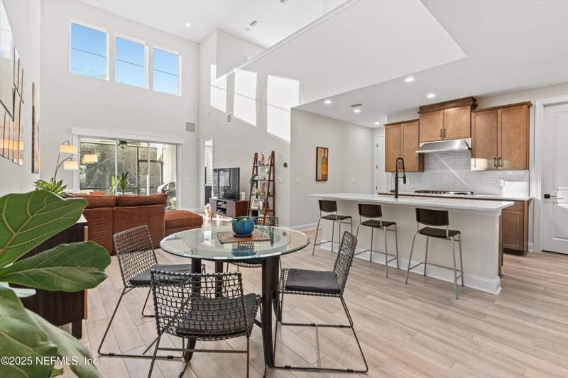 3 bedroom Townhouse at 11466 Newtonian Boulevard, Newton Townhomes, Jacksonville — photo 4
