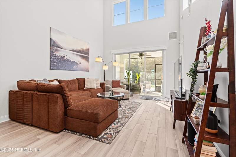 3 bedroom Townhouse at 11466 Newtonian Boulevard, Newton Townhomes, Jacksonville — photo 3