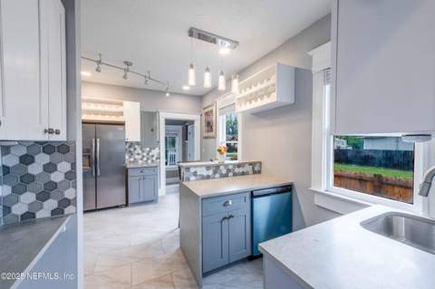 2903 Hubbard Street, Jacksonville FL - photo 18 of 38