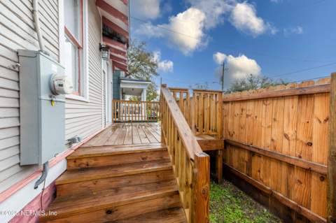 2903 Hubbard Street, Jacksonville FL - photo 9 of 38