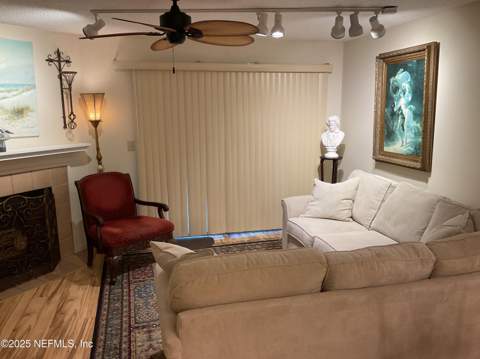7701 Baymeadows Circle #1072, Jacksonville FL - photo 9 of 28
