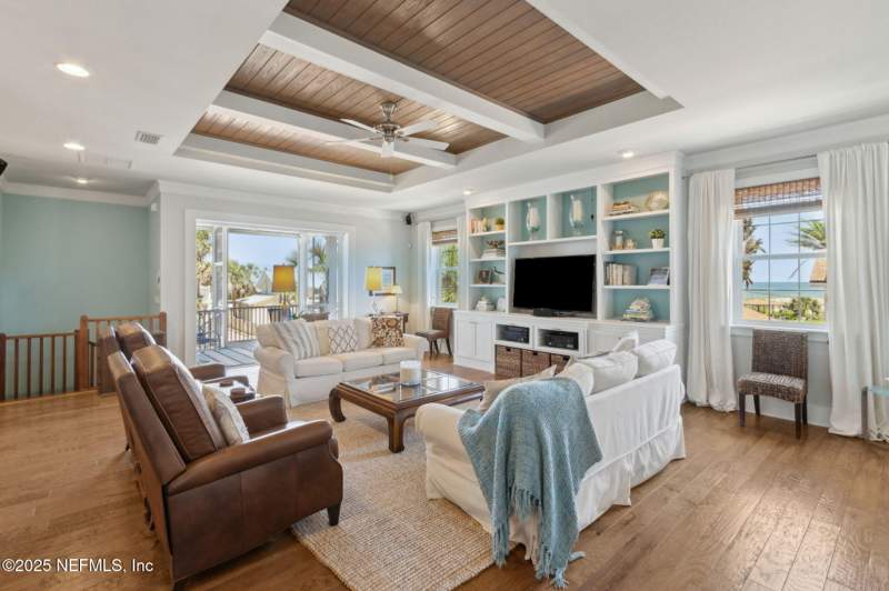 5 bedroom Single Family Residence at 111 Cherry Street, Neptune Beach, Neptune Beach — photo 5