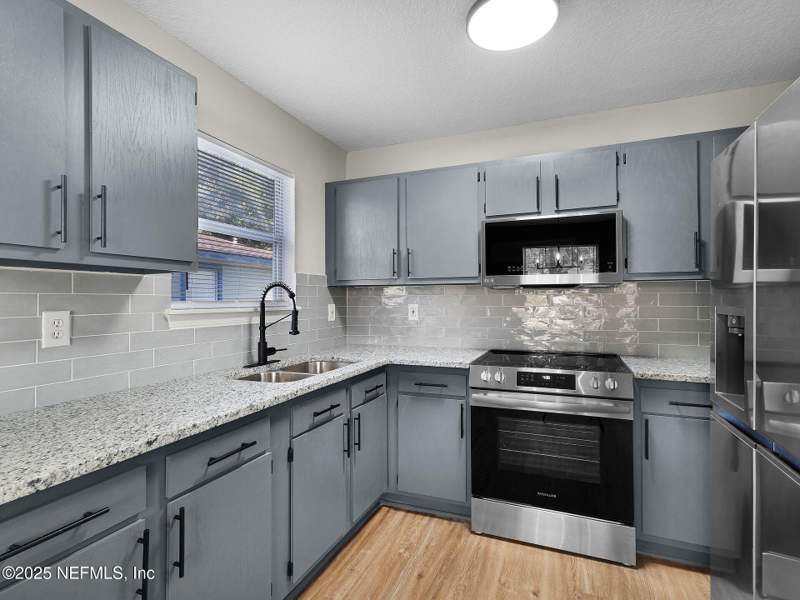3 bedroom Single Family Residence at 1615 Brook Forest Drive, Golfbrook Terrace, Jacksonville — photo 5