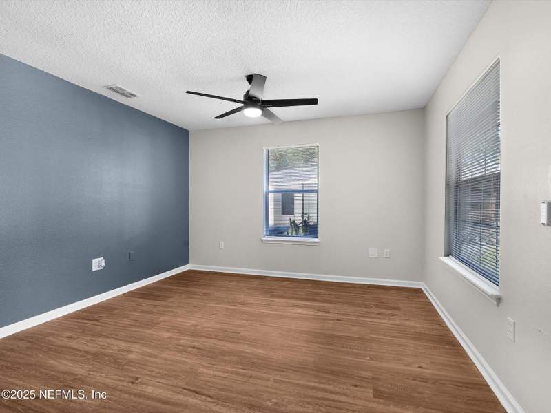 3 bedroom Single Family Residence at 1615 Brook Forest Drive, Golfbrook Terrace, Jacksonville — photo 3