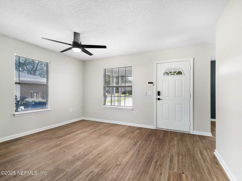 3 bedroom Single Family Residence at 1615 Brook Forest Drive, Golfbrook Terrace, Jacksonville — photo 4