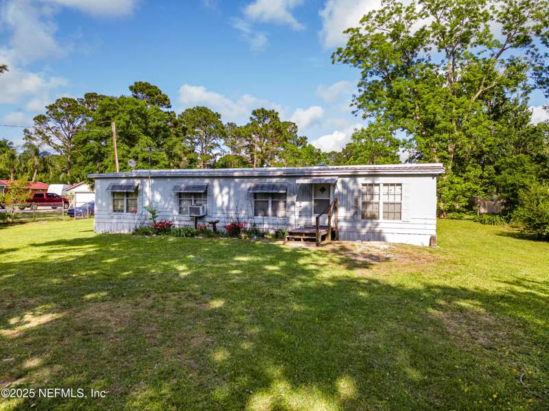 3 bedroom Mobile Home at 14111 Grover Road, Oceanway, Jacksonville — photo 2