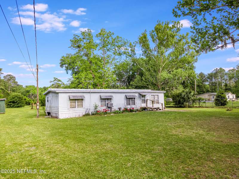 3 bedroom Mobile Home at 14111 Grover Road, Oceanway, Jacksonville — photo 3