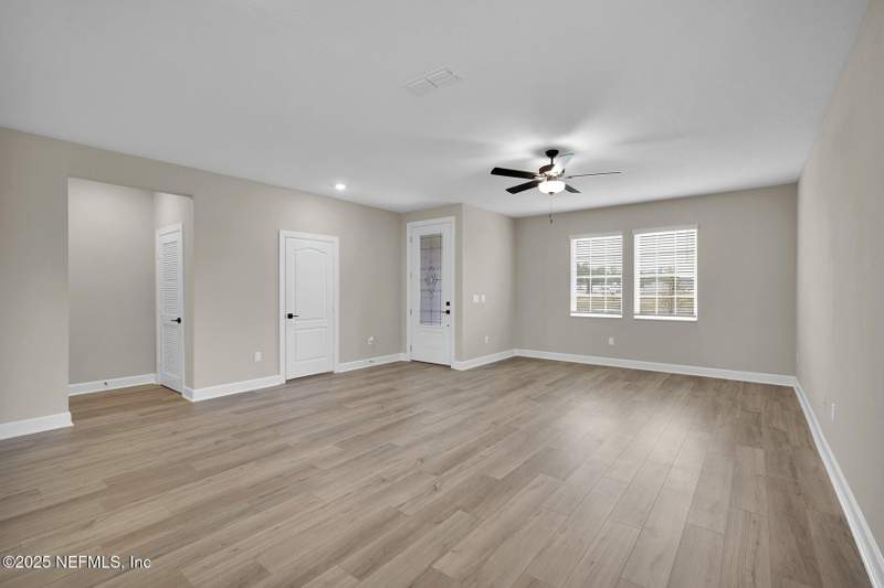 5 bedroom Single Family Residence at 2082 Featheredge Way, Jennings Farm, Middleburg — photo 3