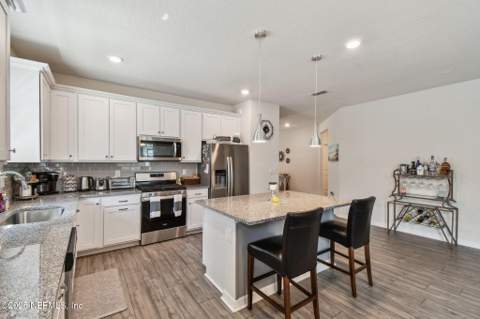 182 Myrtle Oak Court, St. Augustine FL - photo 12 of 81