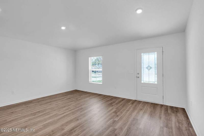 3 bedroom Single Family Residence at 6943 CANOE BIRCH Road, Villages Of Westport, Jacksonville — photo 3