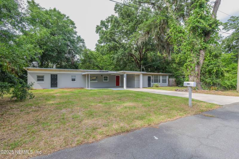 2 bedroom Single Family Residence at 6351 Fabian Drive, Country Club Manor, Jacksonville — photo 2