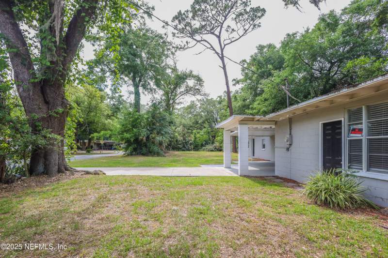 2 bedroom Single Family Residence at 6351 Fabian Drive, Country Club Manor, Jacksonville — photo 4