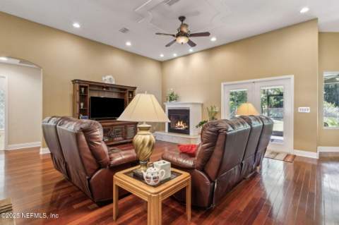 166 Mount Royal Avenue, Crescent City FL - photo 17 of 67