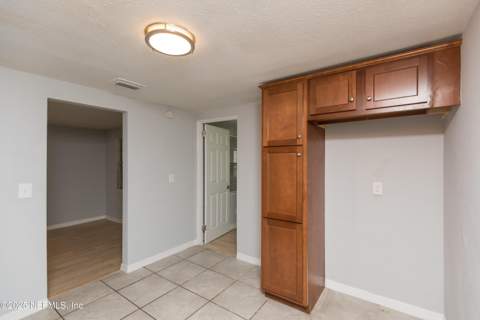 3303 Jones Street, Jacksonville FL - photo 6 of 30