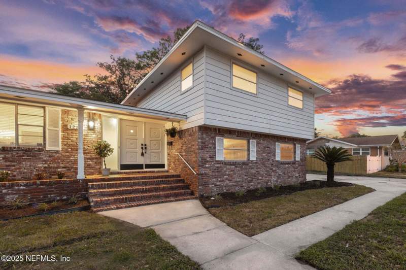 4 bedroom Single Family Residence at 1224 Montevideo Road, Grove Park, Jacksonville — photo 4