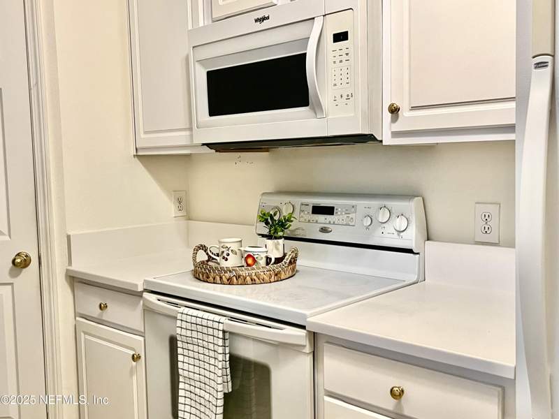 3 bedroom Condominium at 10550 Baymeadows Road #425, The Overlook, Jacksonville — photo 5