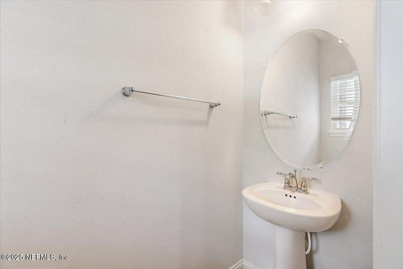 3 bedroom Townhouse at 11924 Calvesta Street, Wells Creek, Jacksonville — photo 4