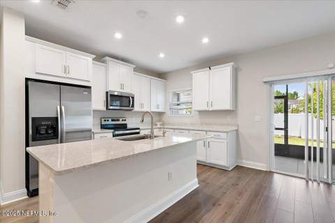 11924 Calvesta Street, Jacksonville FL - photo 8 of 20