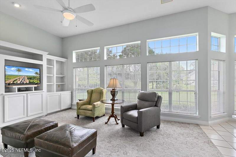 4 bedroom Single Family Residence at 9927 Chelsea Lake Road, Deercreek, Jacksonville — photo 3