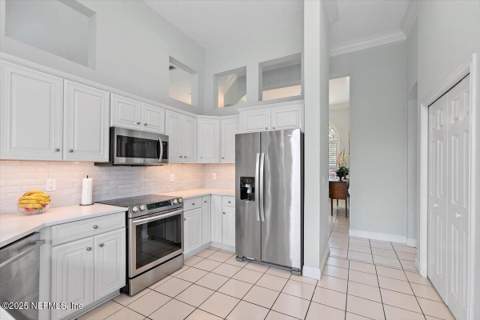 9927 Chelsea Lake Road, Jacksonville FL - photo 12 of 58