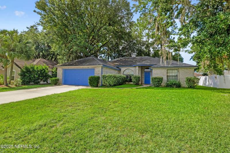 4 bedroom Single Family Residence at 2975 Golden Pond Boulevard, Olde Sutton Forest, Orange Park — photo 3