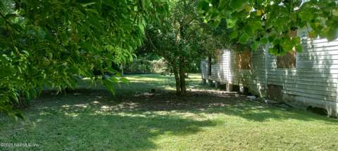 428 Vermont Avenue, Green Cove Springs FL - photo 11 of 23