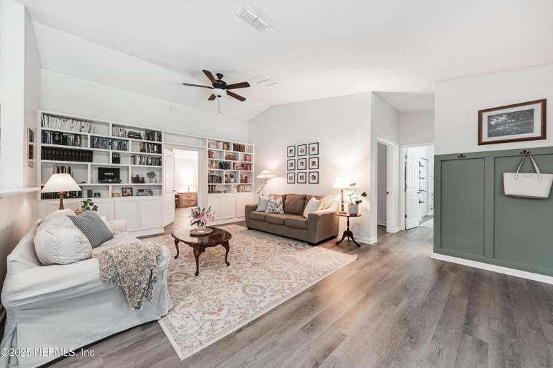 4 bedroom Single Family Residence at 1812 Rankin Drive, Section Land, Jacksonville — photo 5