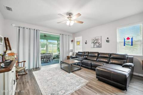 12601 Lake Madison Lane, Jacksonville FL - photo 14 of 35