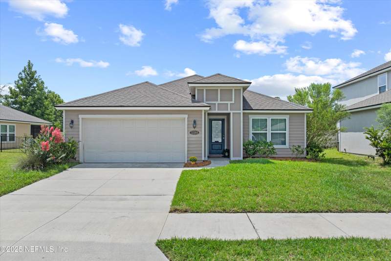4 bedroom Single Family Residence at 12264 Sacha Road, Cedarbrook, Jacksonville — photo 2
