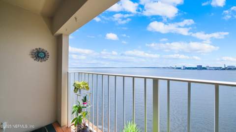 1592 Le Baron Avenue, Jacksonville FL - photo 19 of 65
