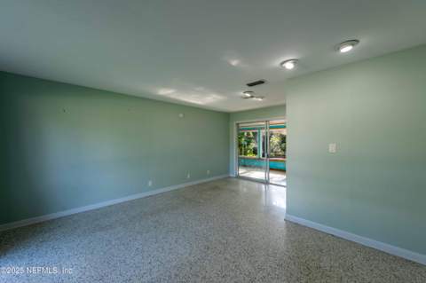 723 Montego Road, Jacksonville FL - photo 11 of 34