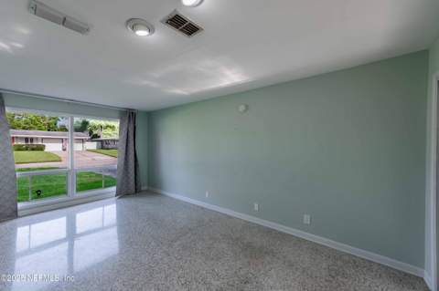 723 Montego Road, Jacksonville FL - photo 15 of 34