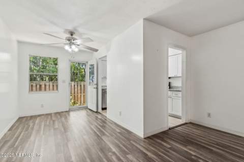 1846 Mallory Street #8, Jacksonville FL - photo 11 of 25