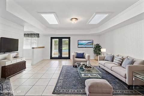 2822 Circle Ridge Drive, Orange Park FL - photo 8 of 43