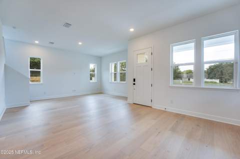 411 E 1st Street, Jacksonville FL - photo 14 of 44